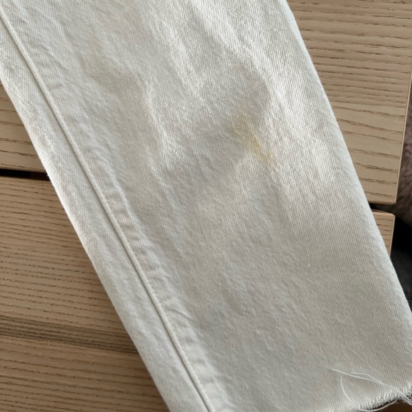 White Levi’s 501 wedgie jeans - Picture 5 of 5